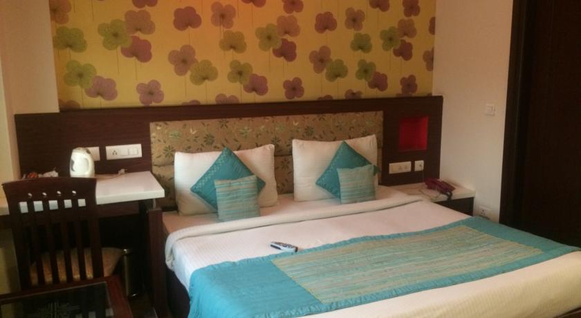 Hotel AT Residency